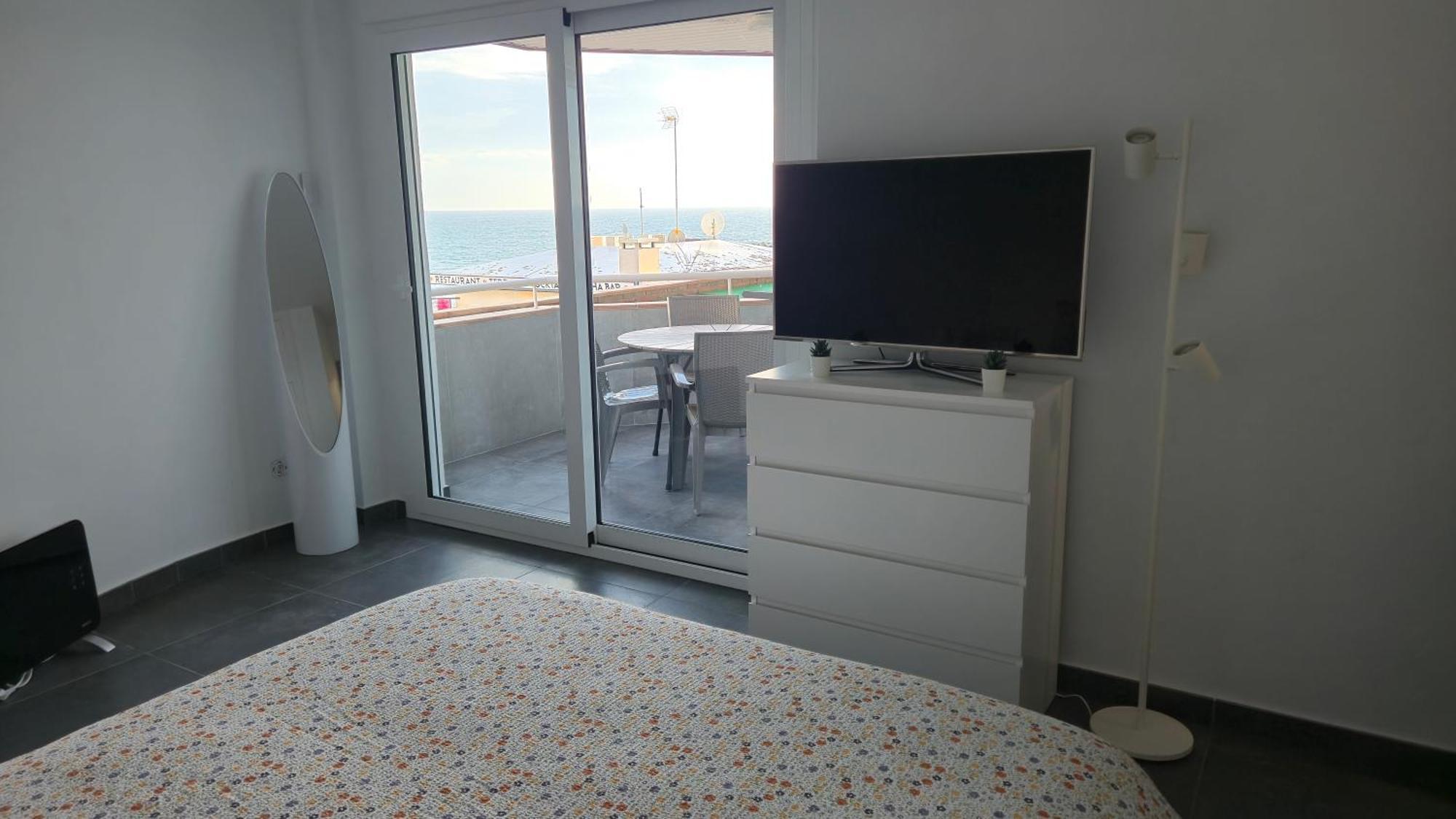 Apartments Paradise Lloret Lloret de Mar Bagian luar foto