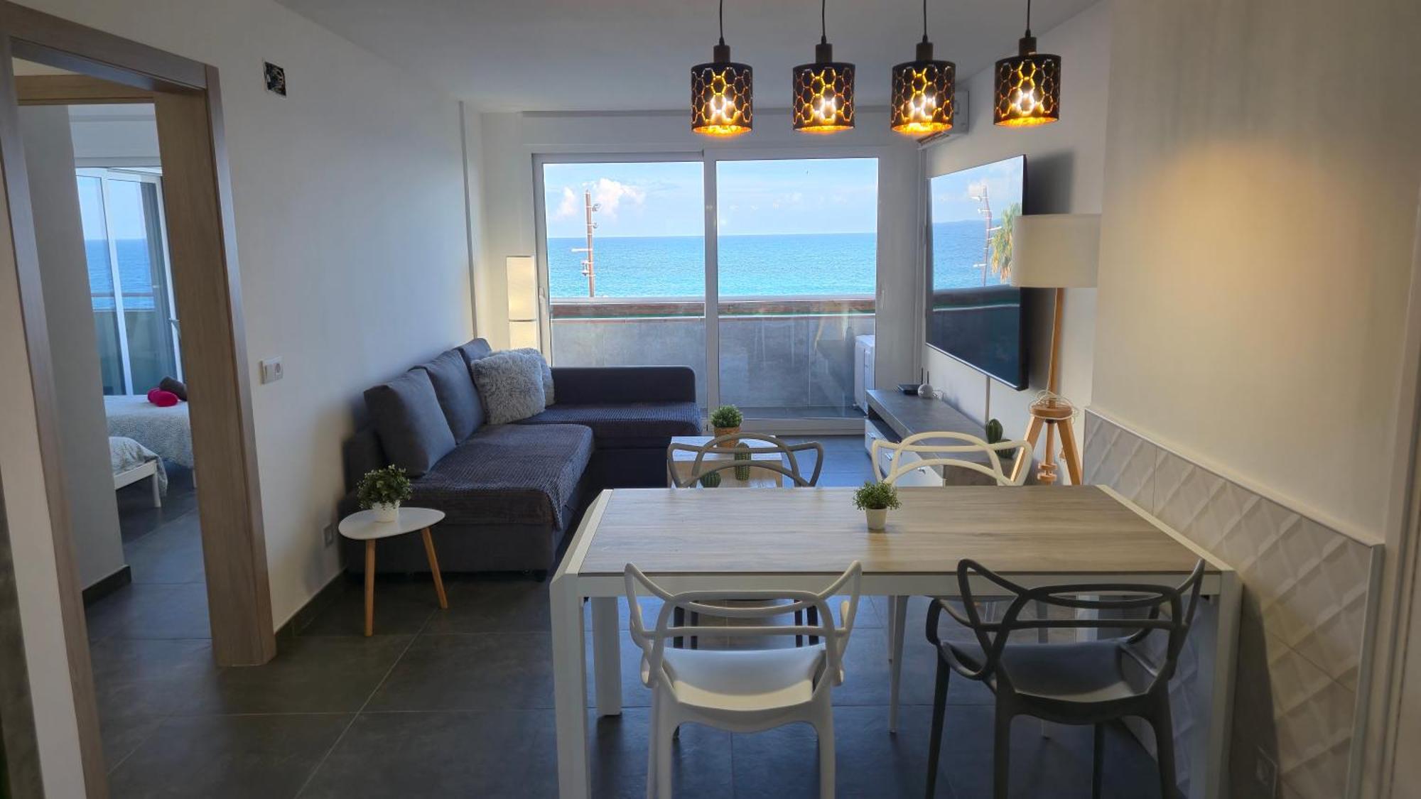 Apartments Paradise Lloret Lloret de Mar Bagian luar foto