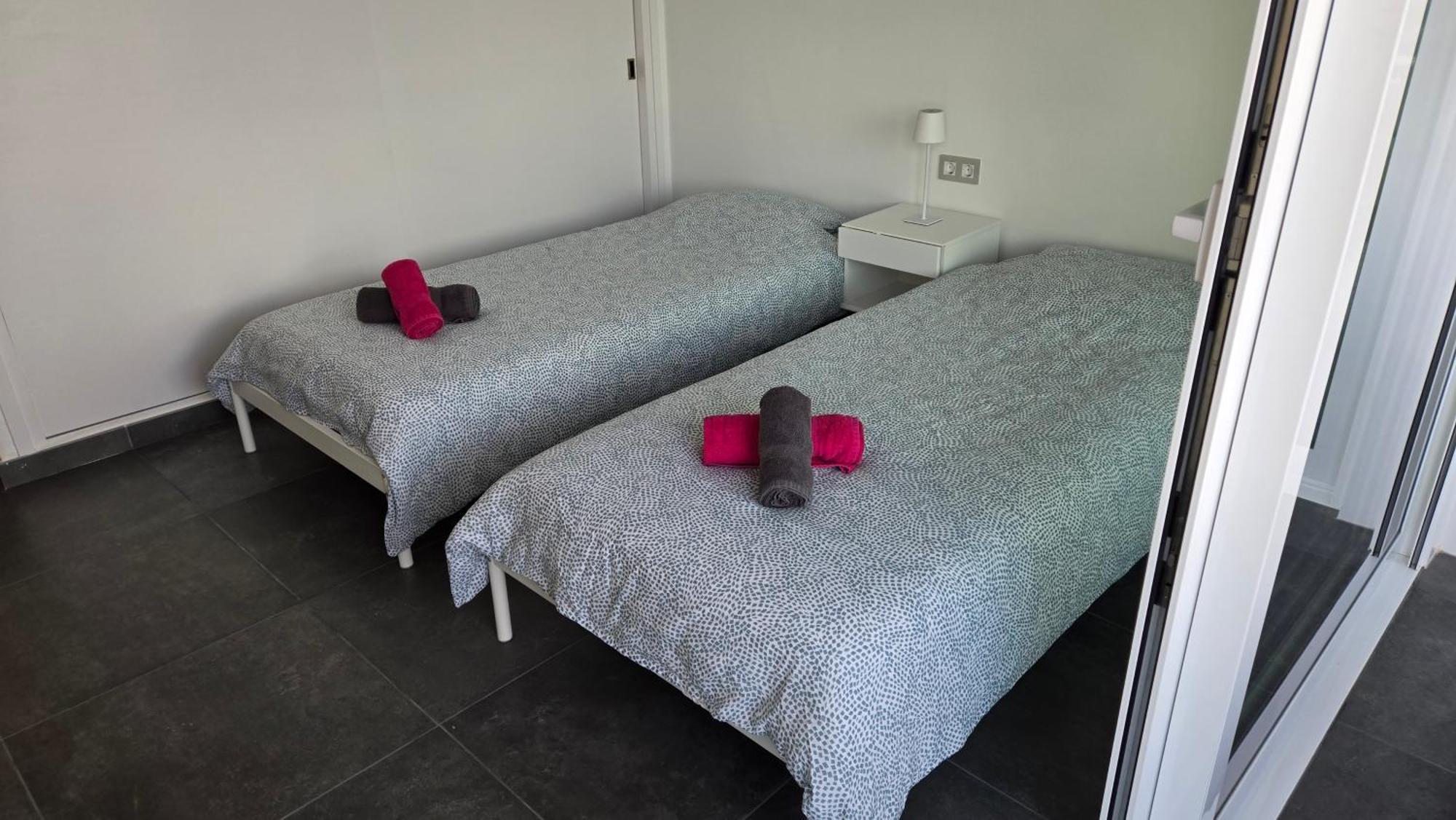 Apartments Paradise Lloret Lloret de Mar Bagian luar foto