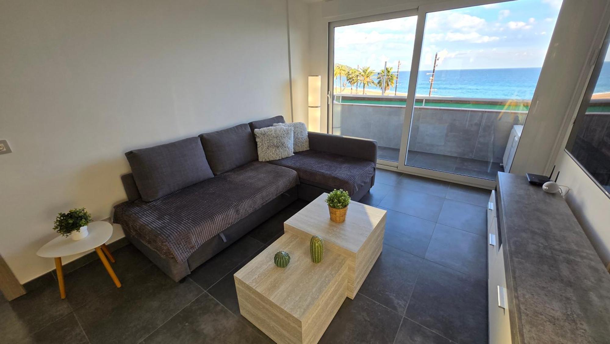 Apartments Paradise Lloret Lloret de Mar Bagian luar foto