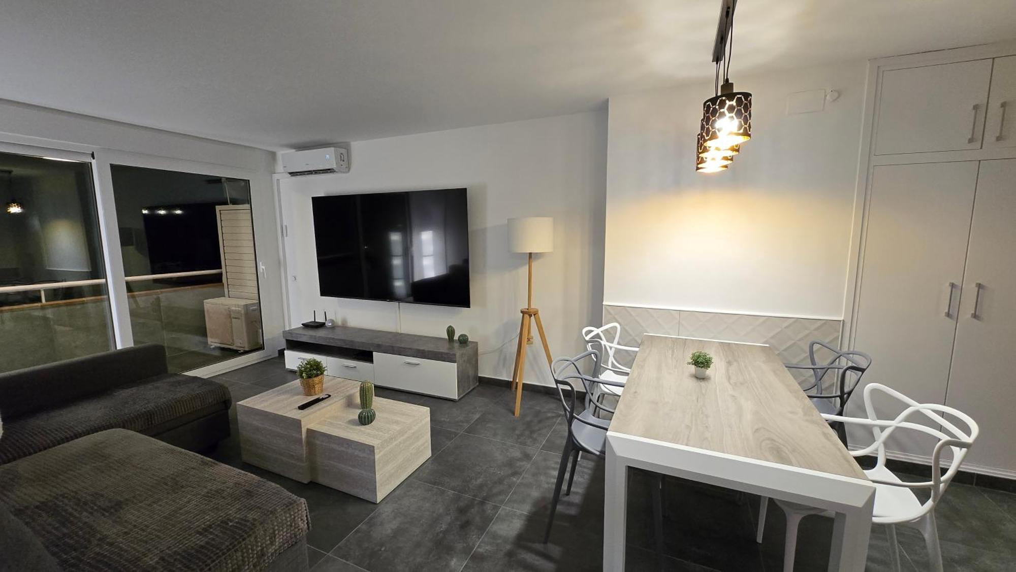 Apartments Paradise Lloret Lloret de Mar Bagian luar foto